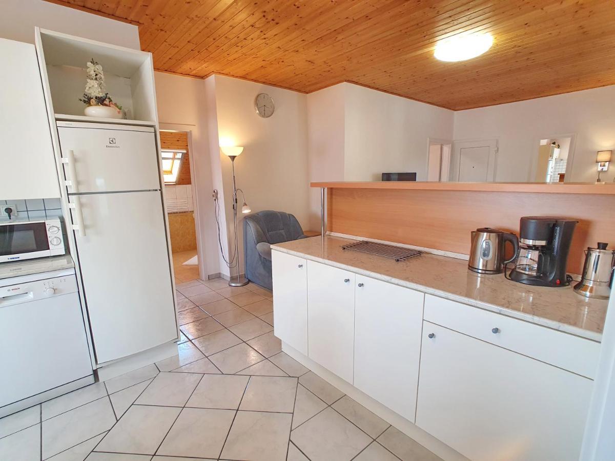 Krisztian Apartmanhaz Vonyarcvashegy Zewnętrze zdjęcie